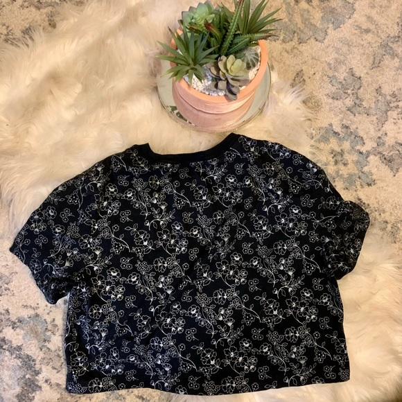 Cropped Nike Shirt size: xs - Picture 3 of 3